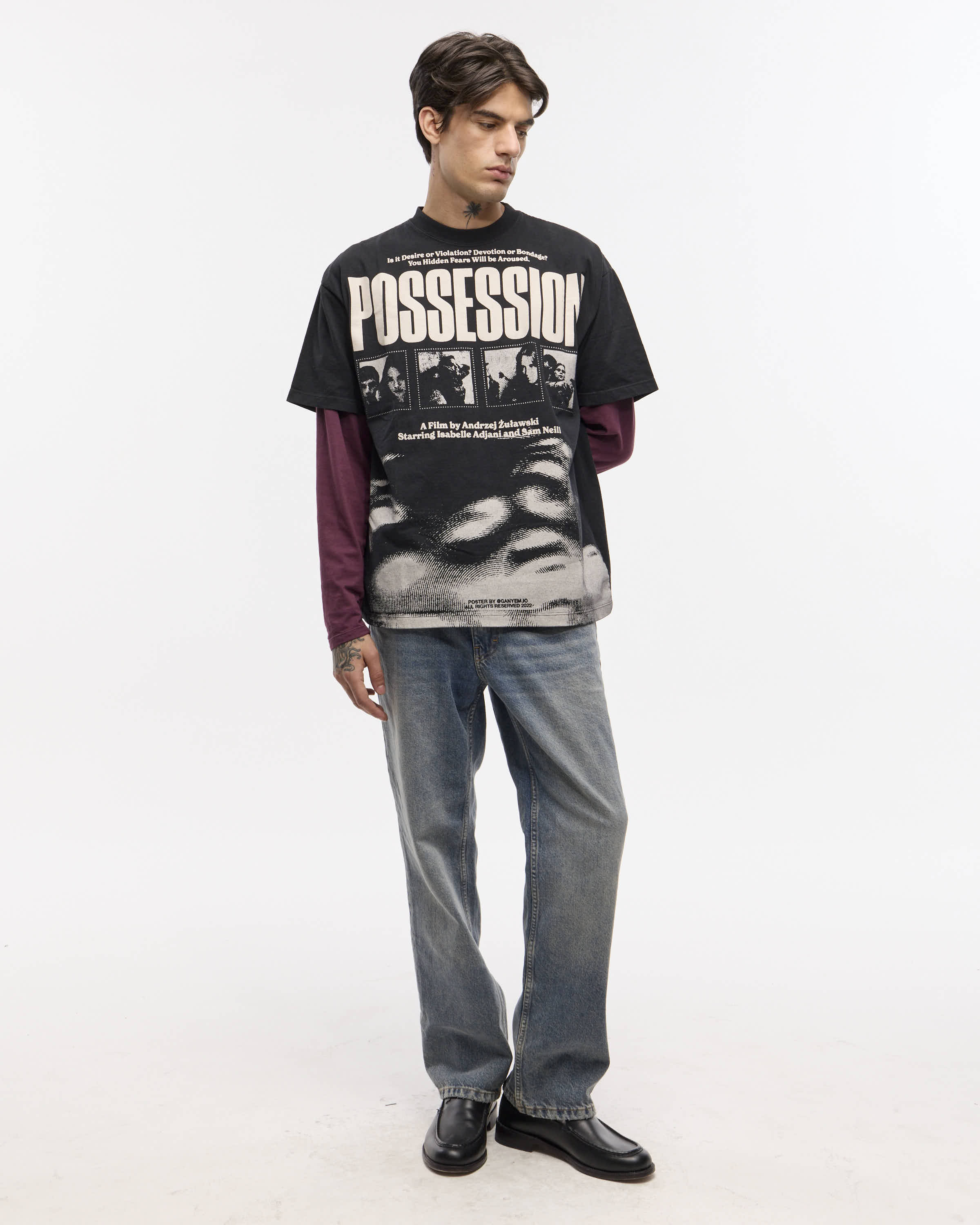 REMERA POSSESSION