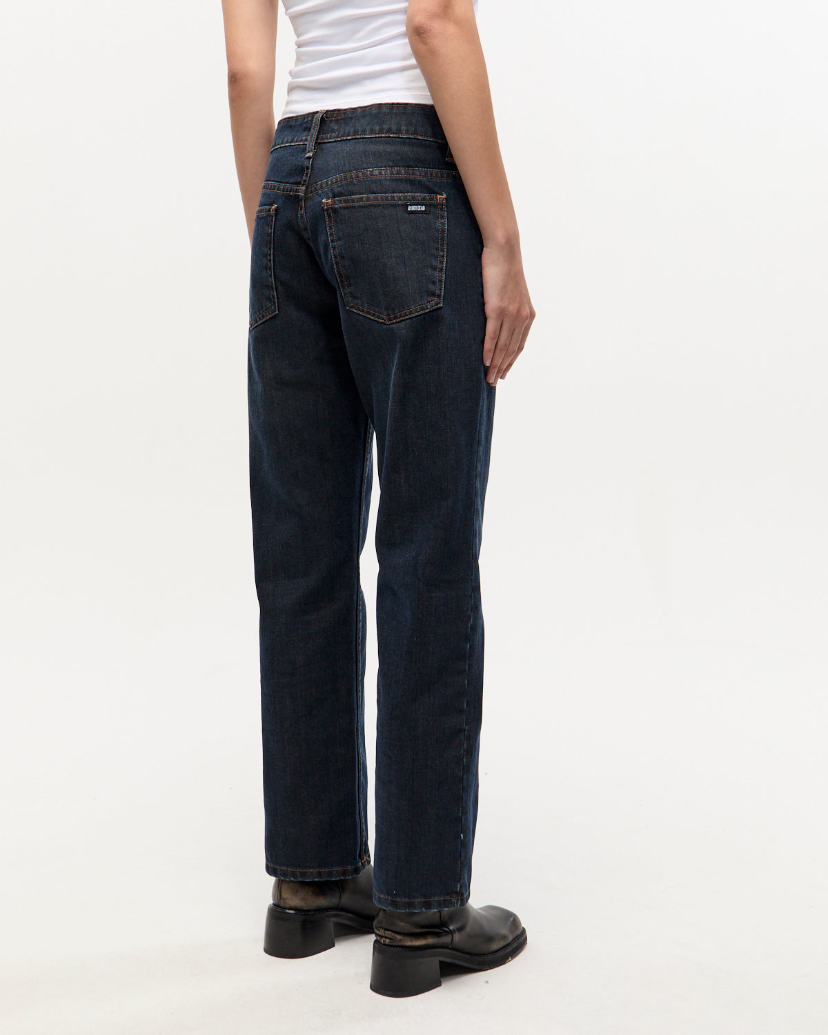 LOW STRAIGHT ITALIAN RINSED