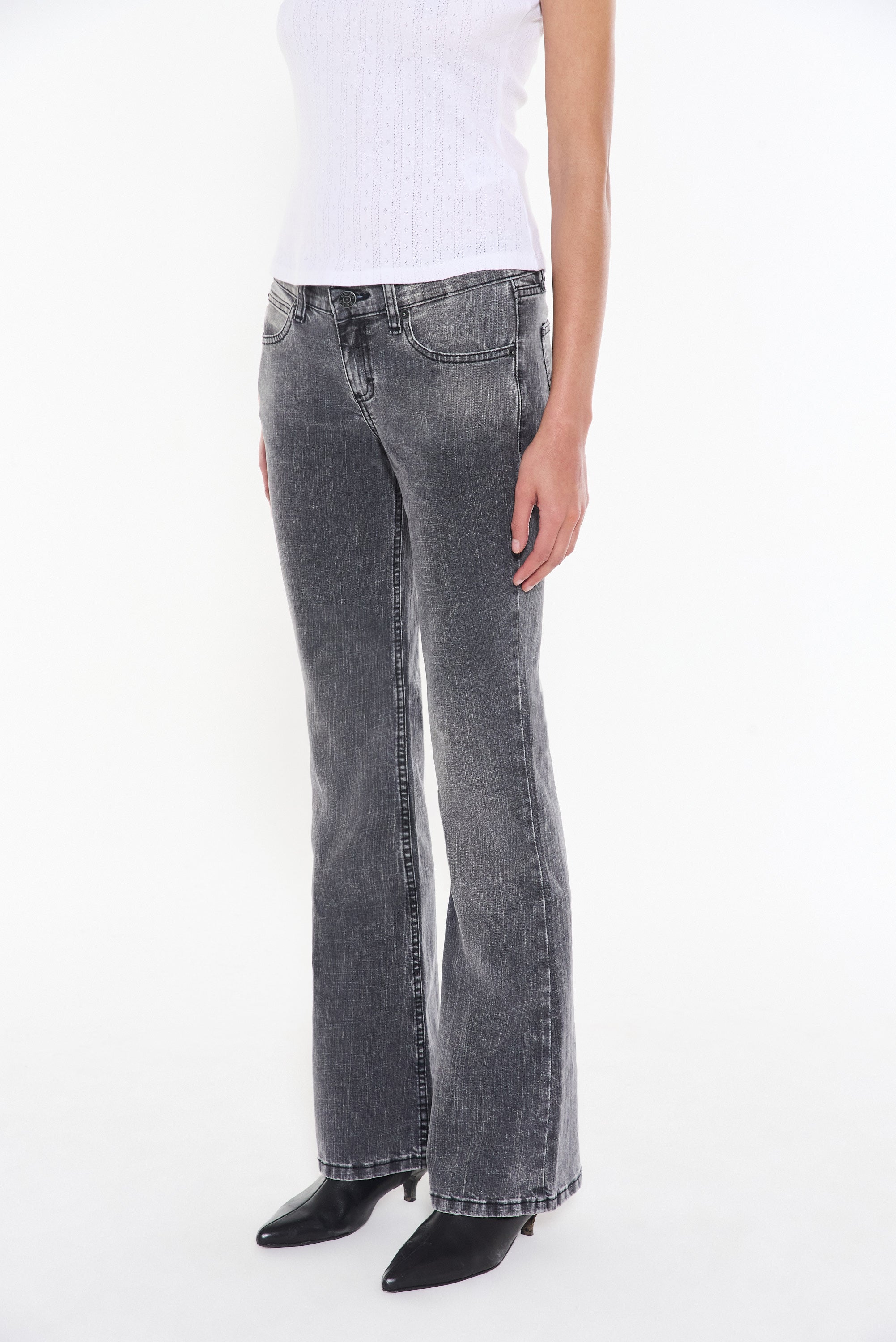 BOOTCUT LOW GREY RING