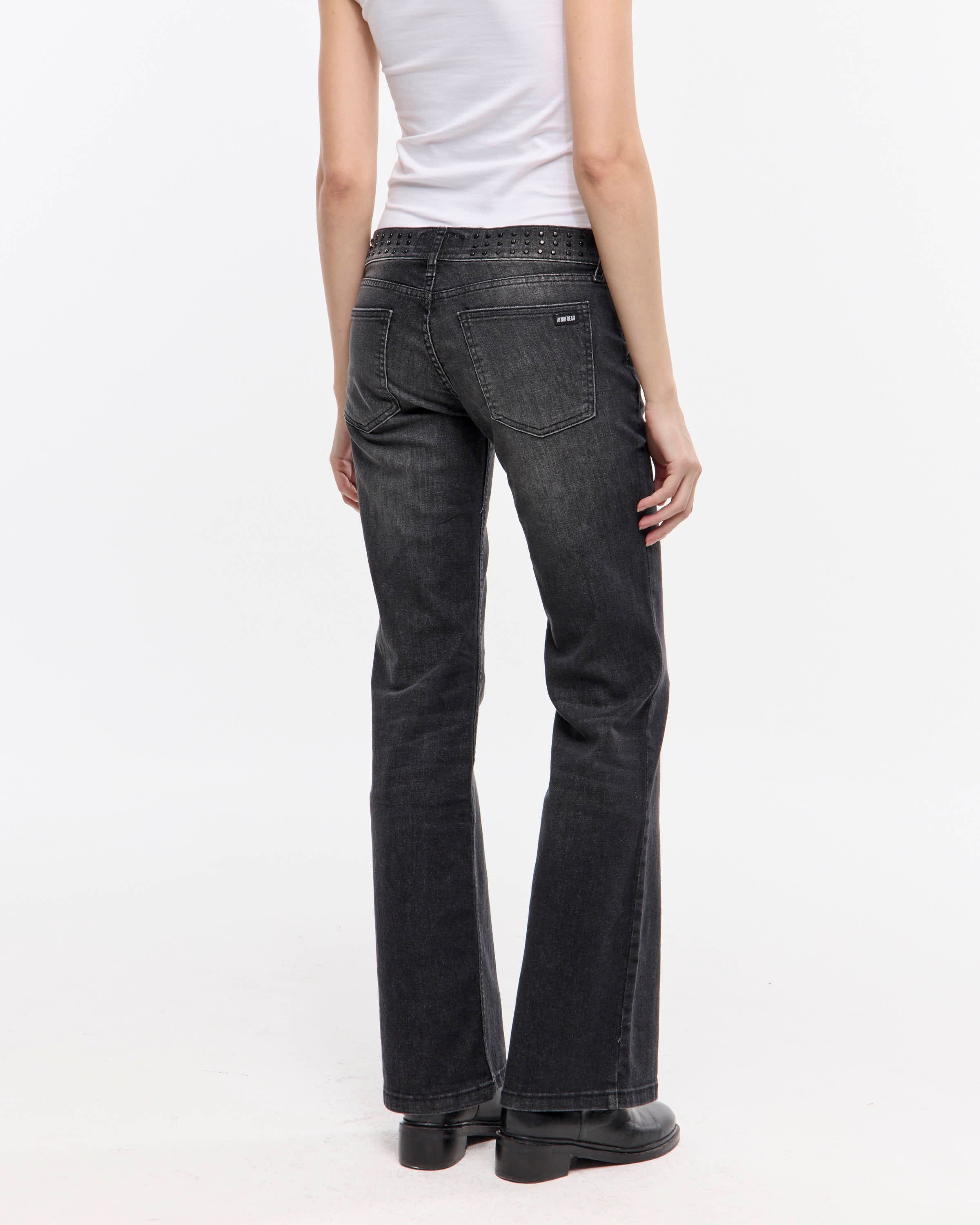 LOW BOOTCUT HOT