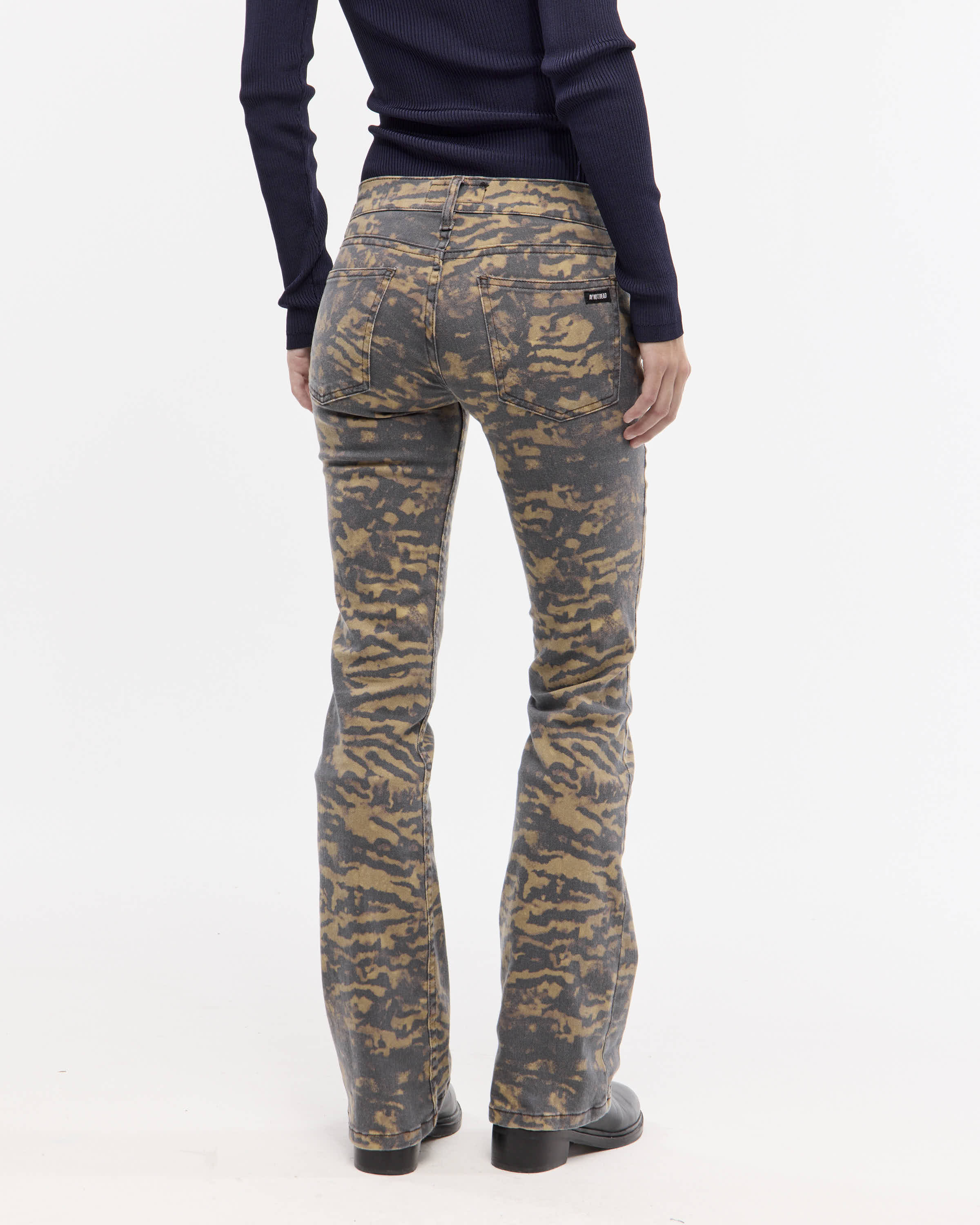 LOW BOOTCUT ZEBRA