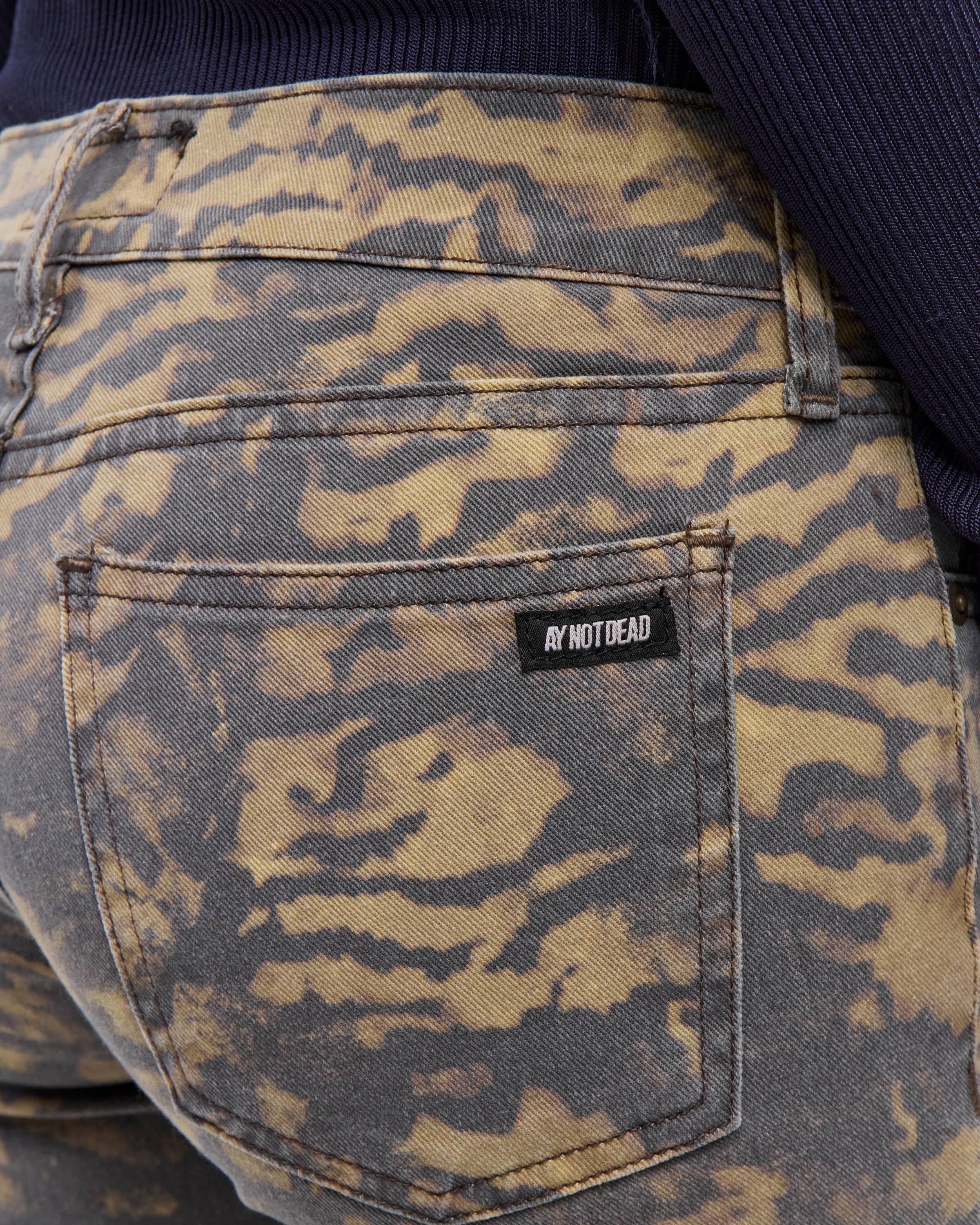 LOW BOOTCUT ZEBRA