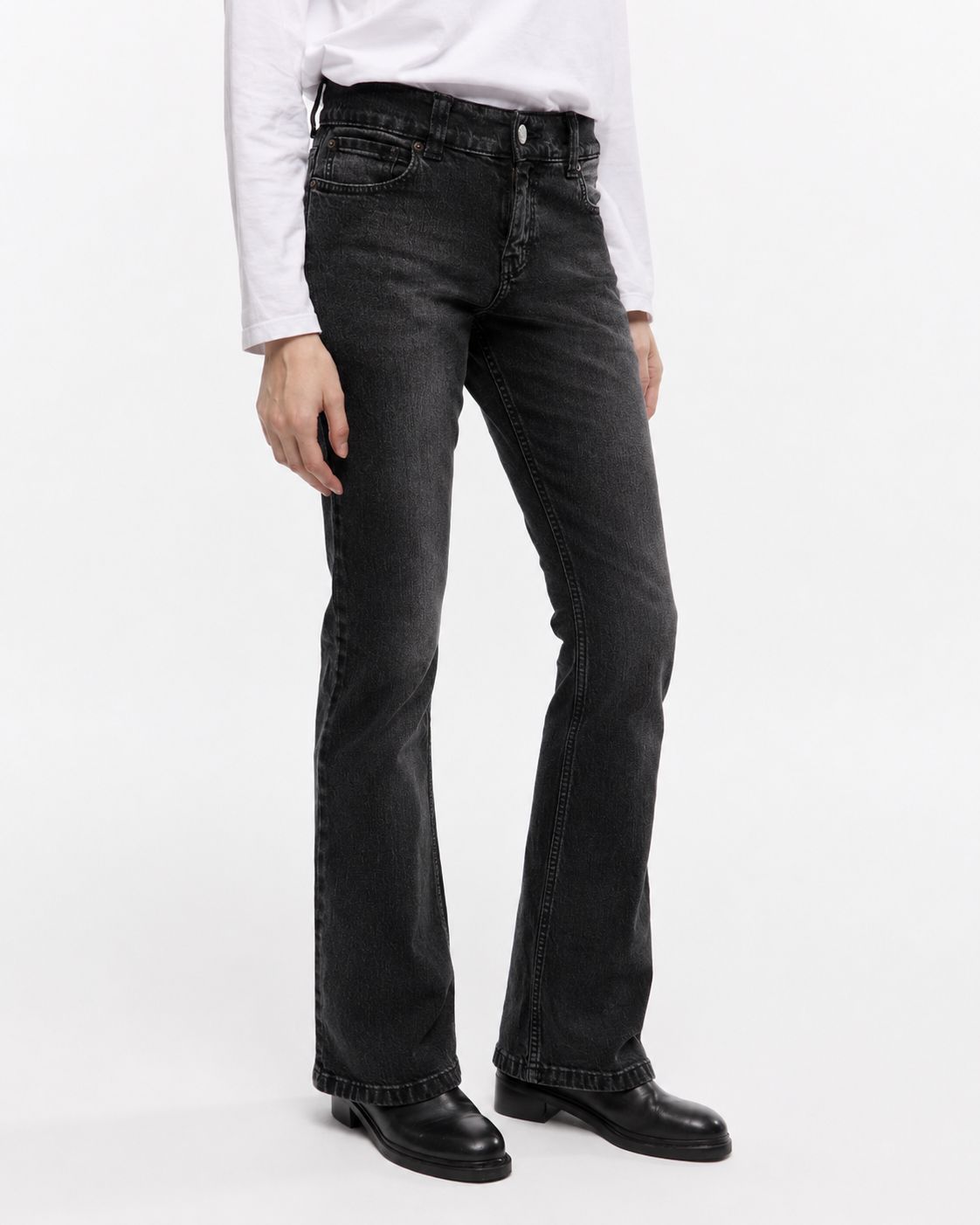 MID BOOTCUT GRIT BLACK