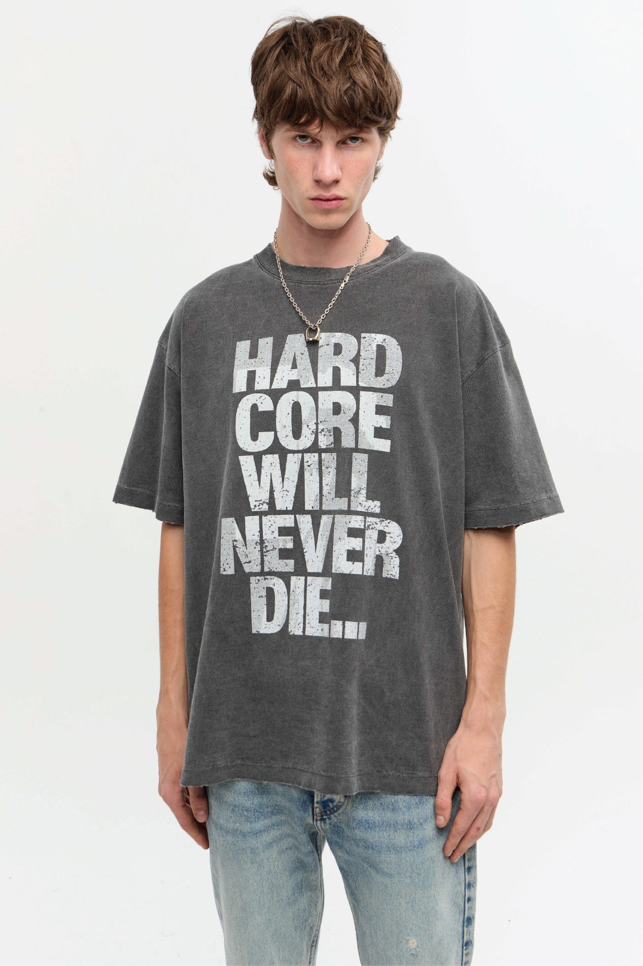REMERA HARDCORE