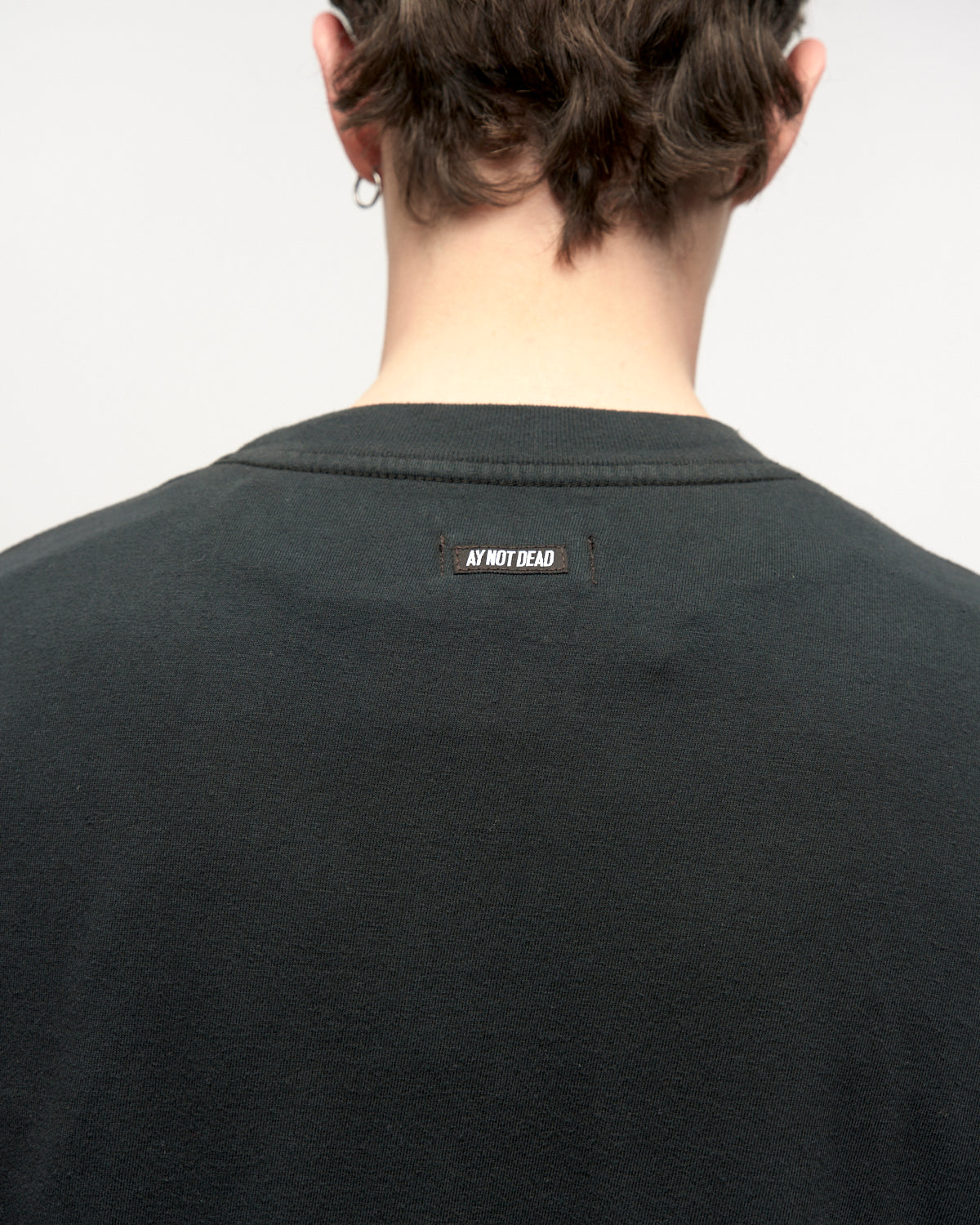 REMERA PLEASURE DISCIPLINE