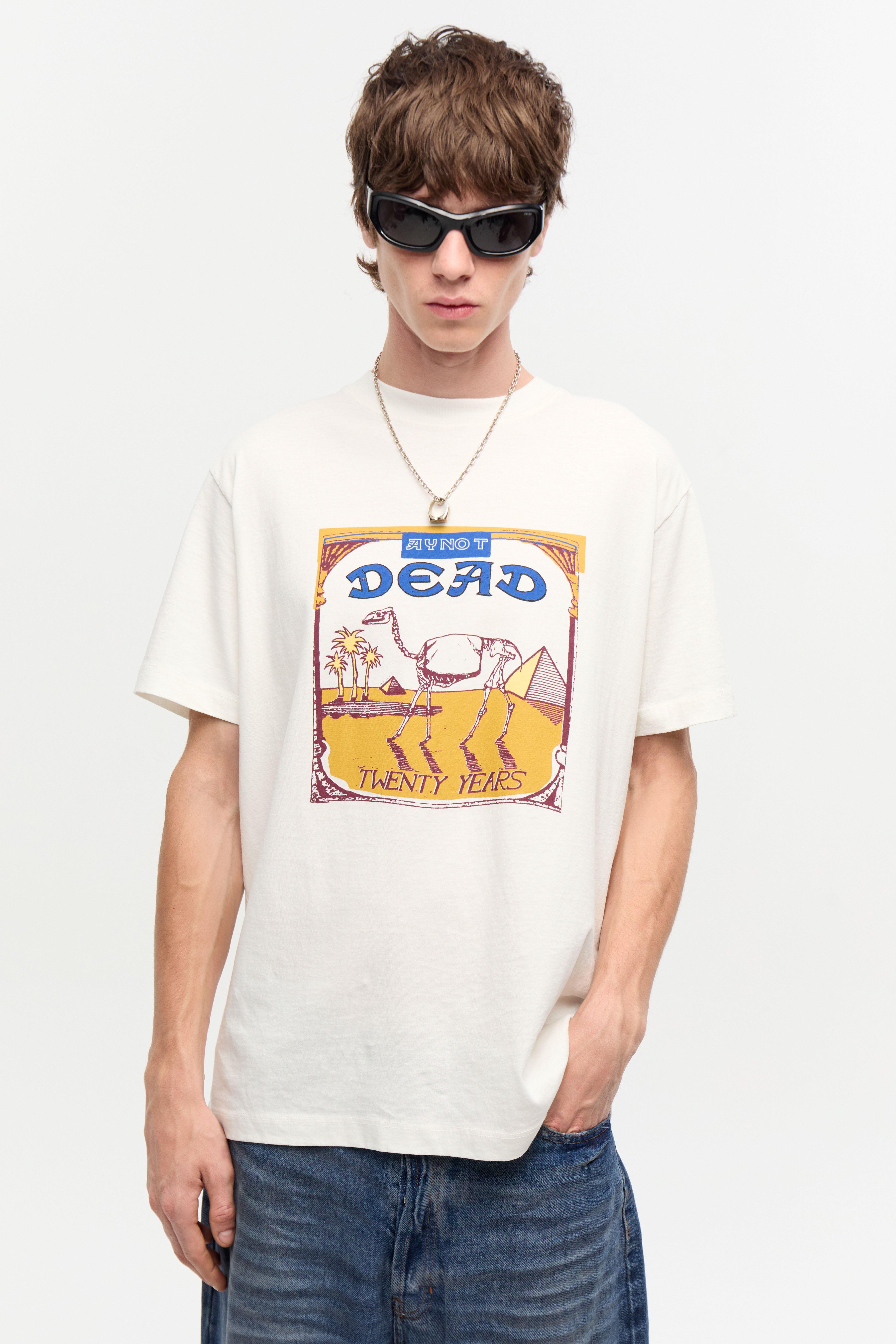 REMERA CAMEL