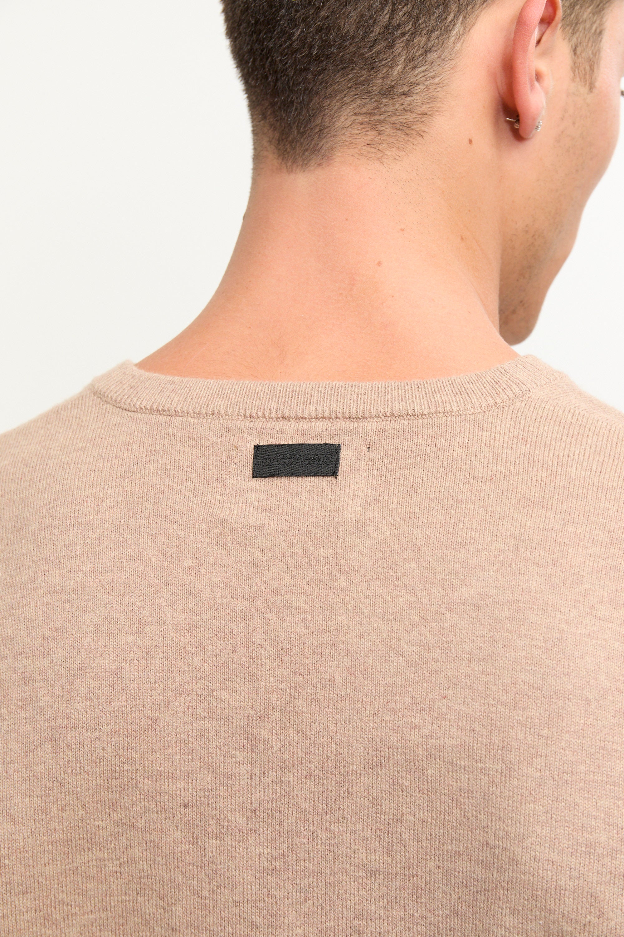 SWEATER V
