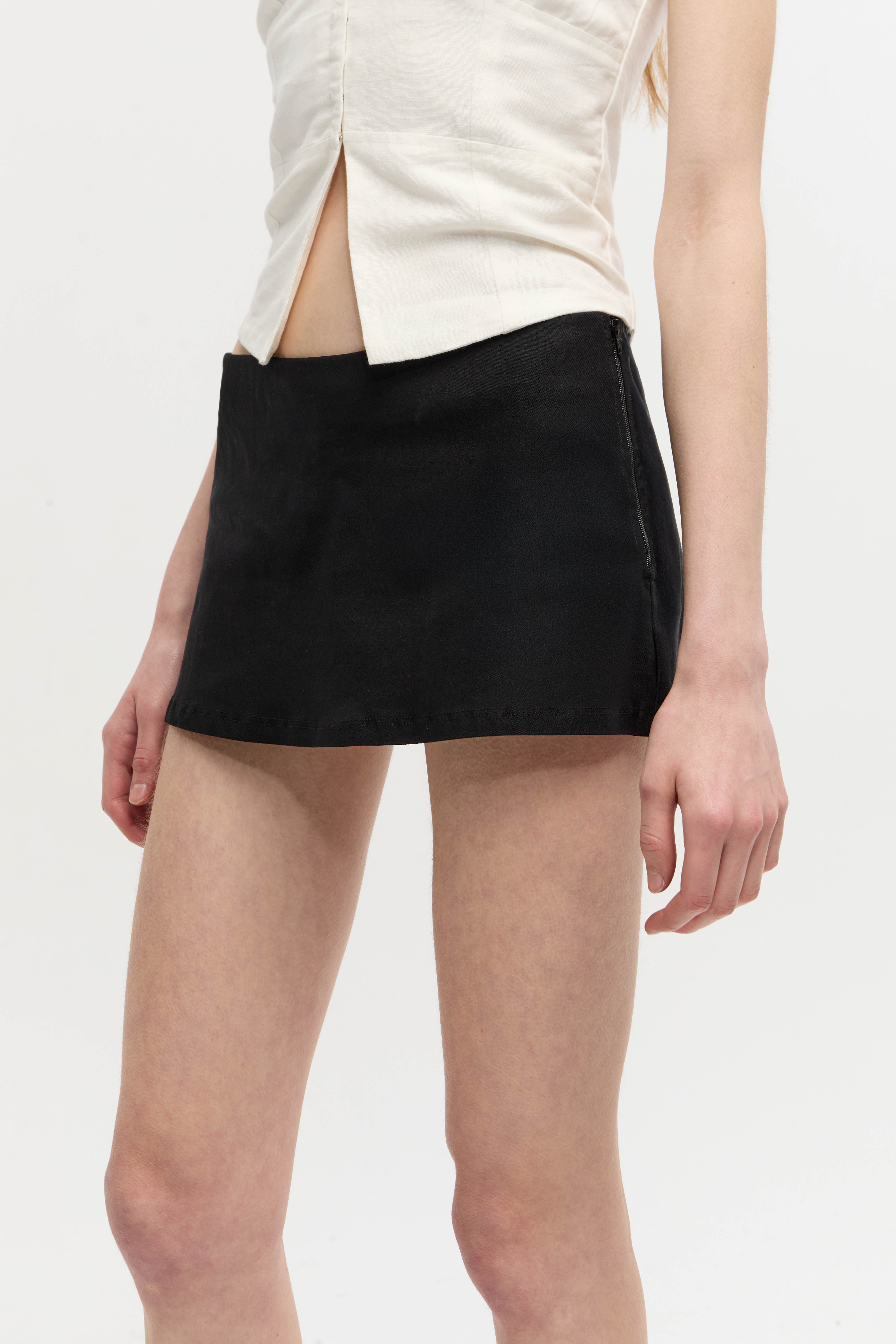 SHORT POLLERA DREE