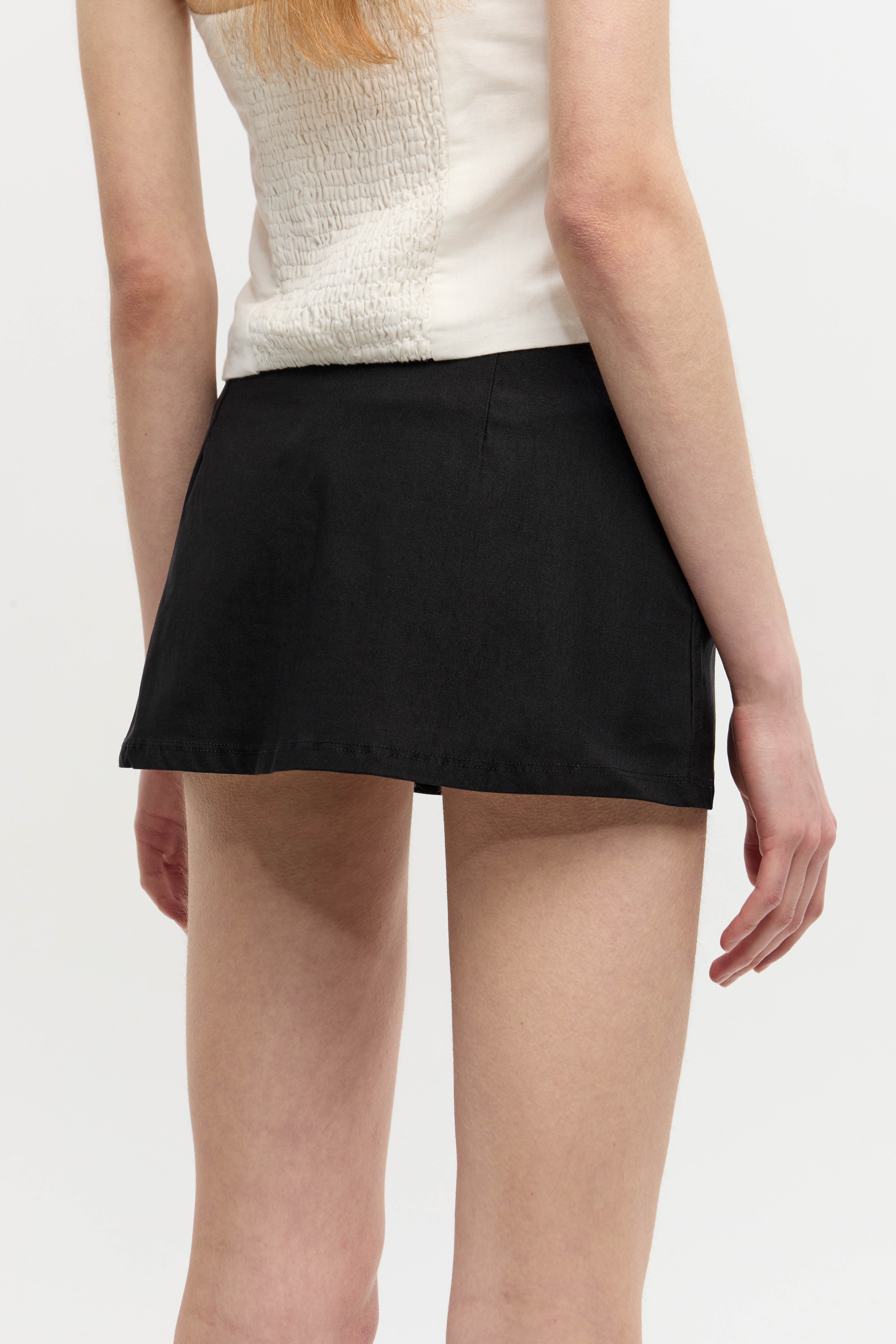 SHORT POLLERA DREE