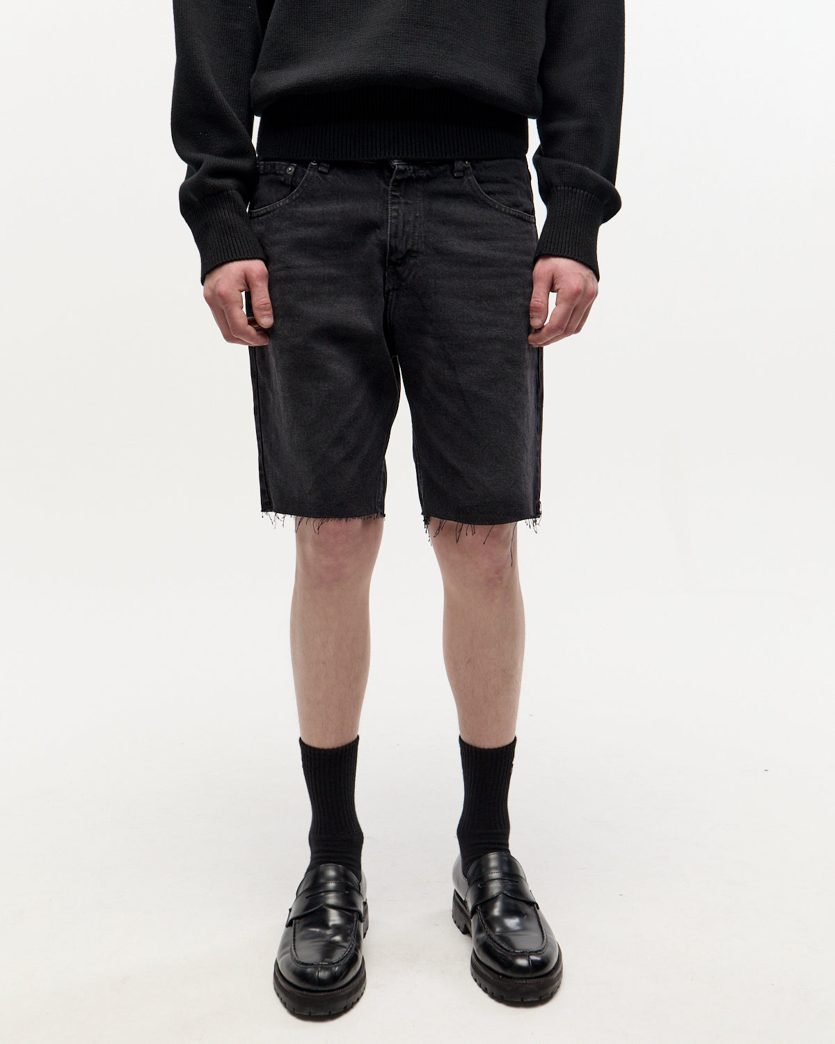 SHORT NINETIES BLACK