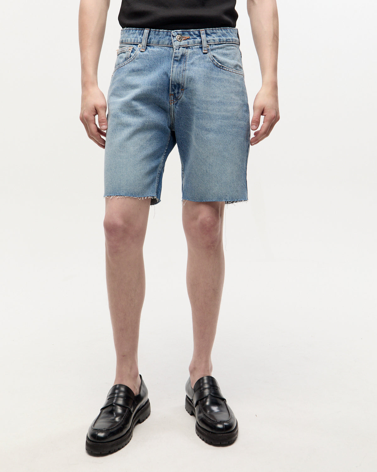 SHORT NINETIES LIGHT BLUE
