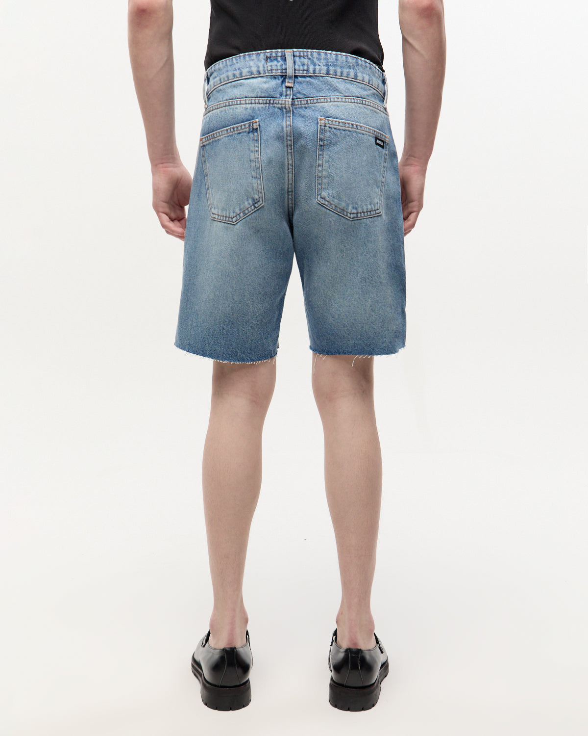 SHORT NINETIES LIGHT BLUE