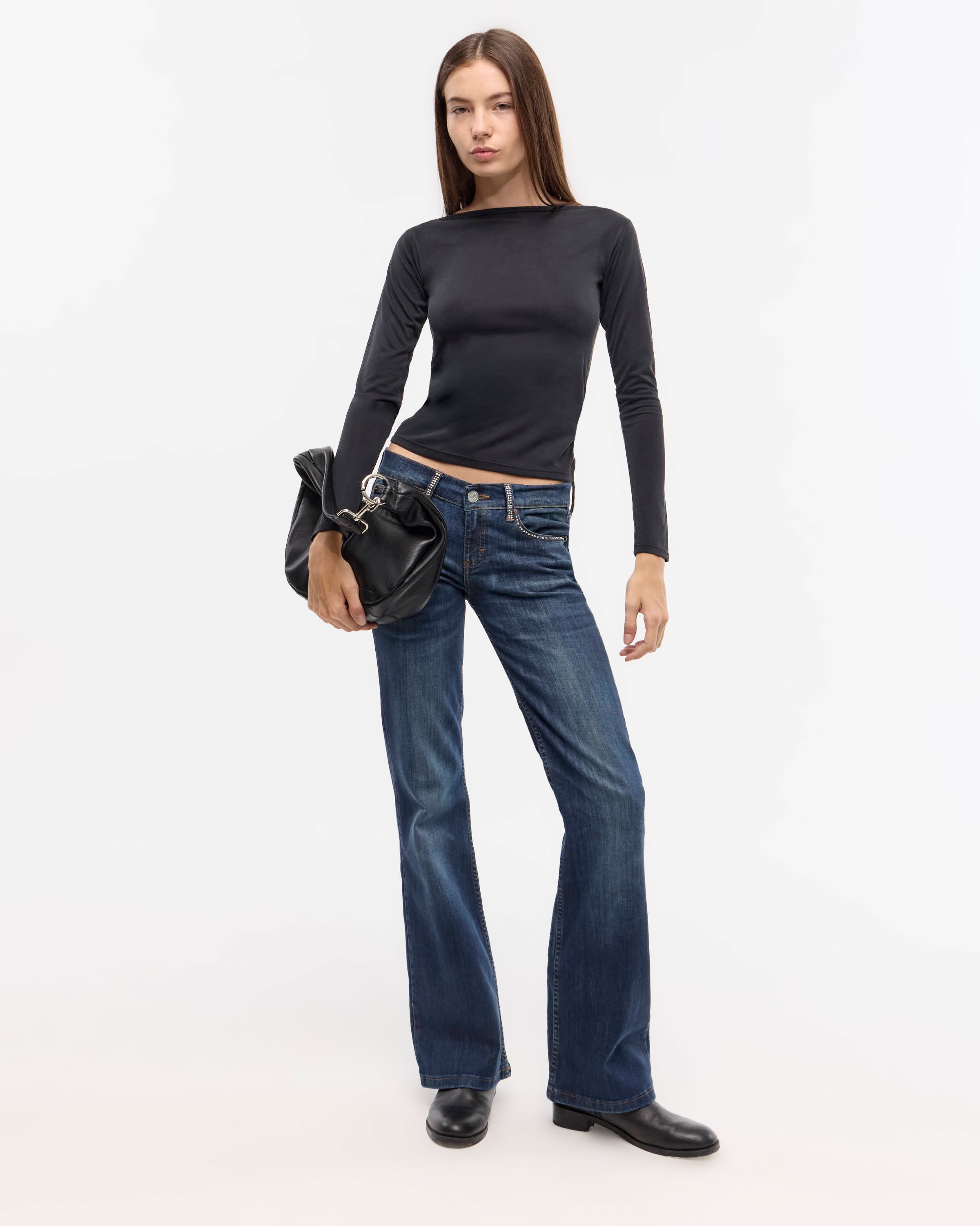 LOW BOOTCUT DEVOTION