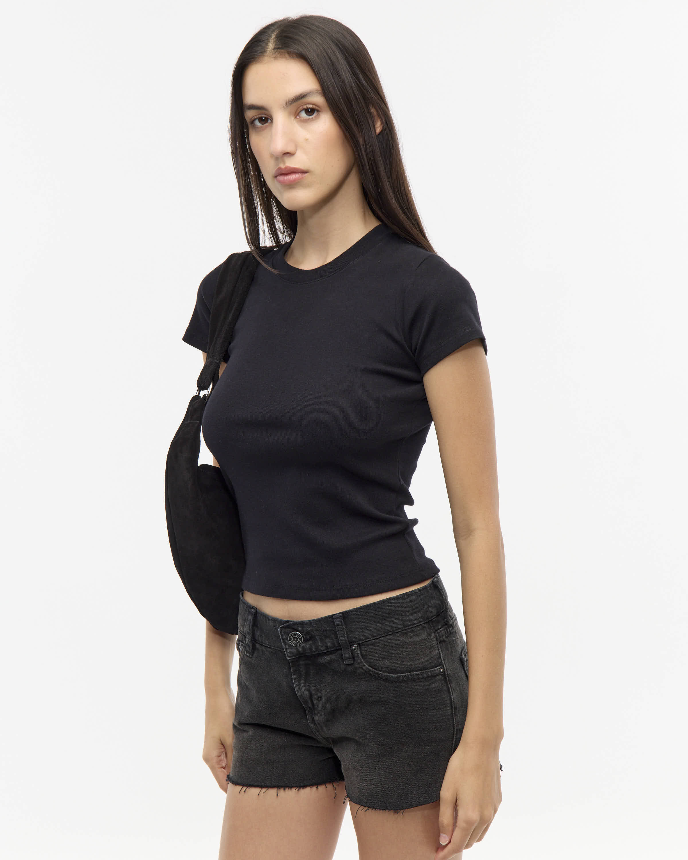 SHORT LOW WORN BLACK