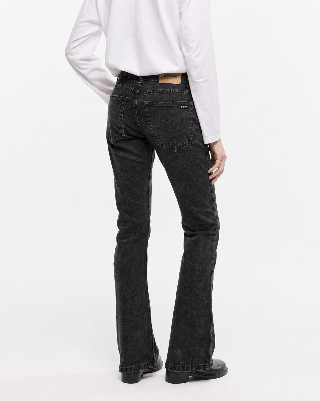 MID BOOTCUT GRIT BLACK