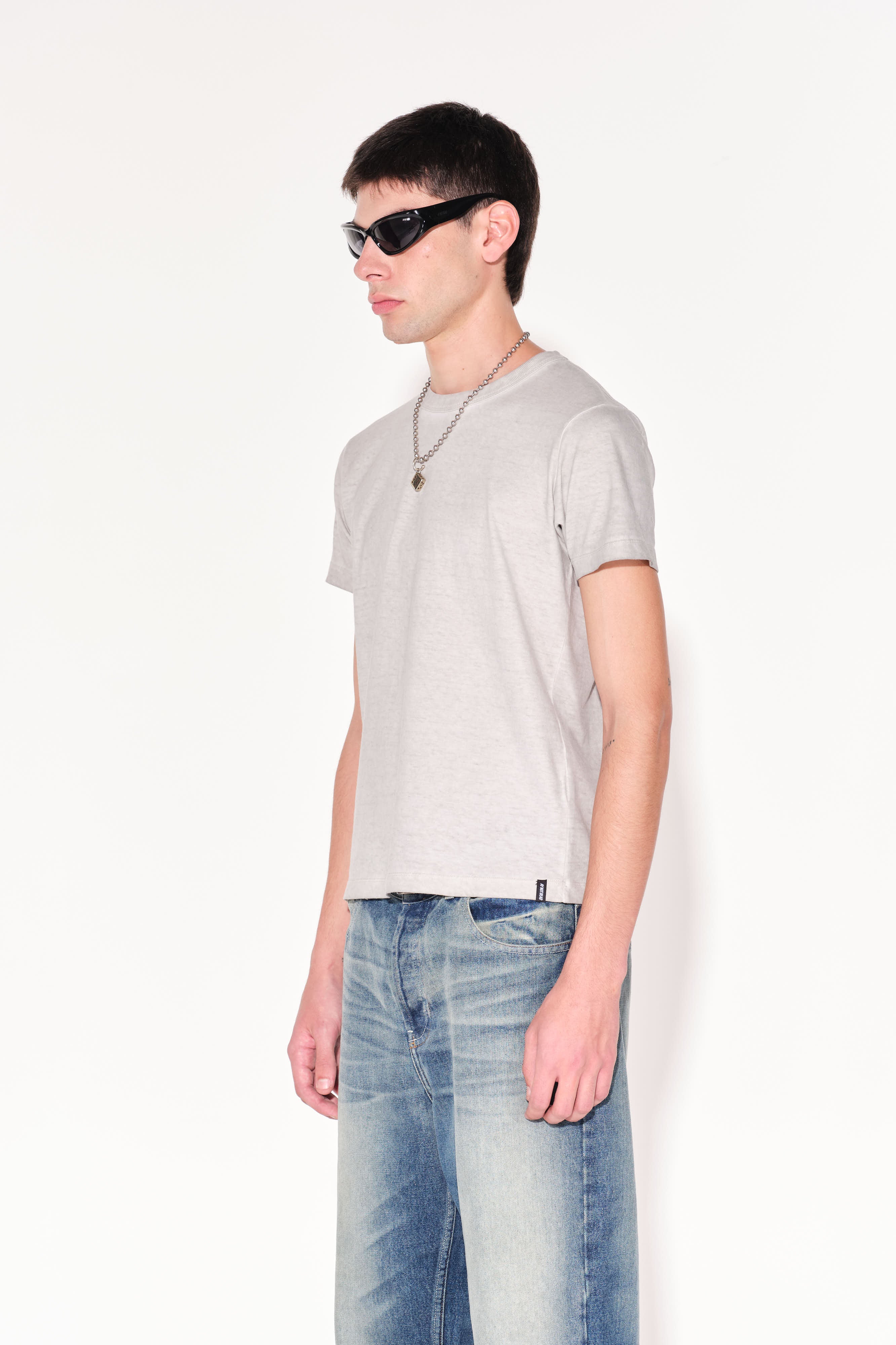 Hombre Remeras – aynotdead-ar