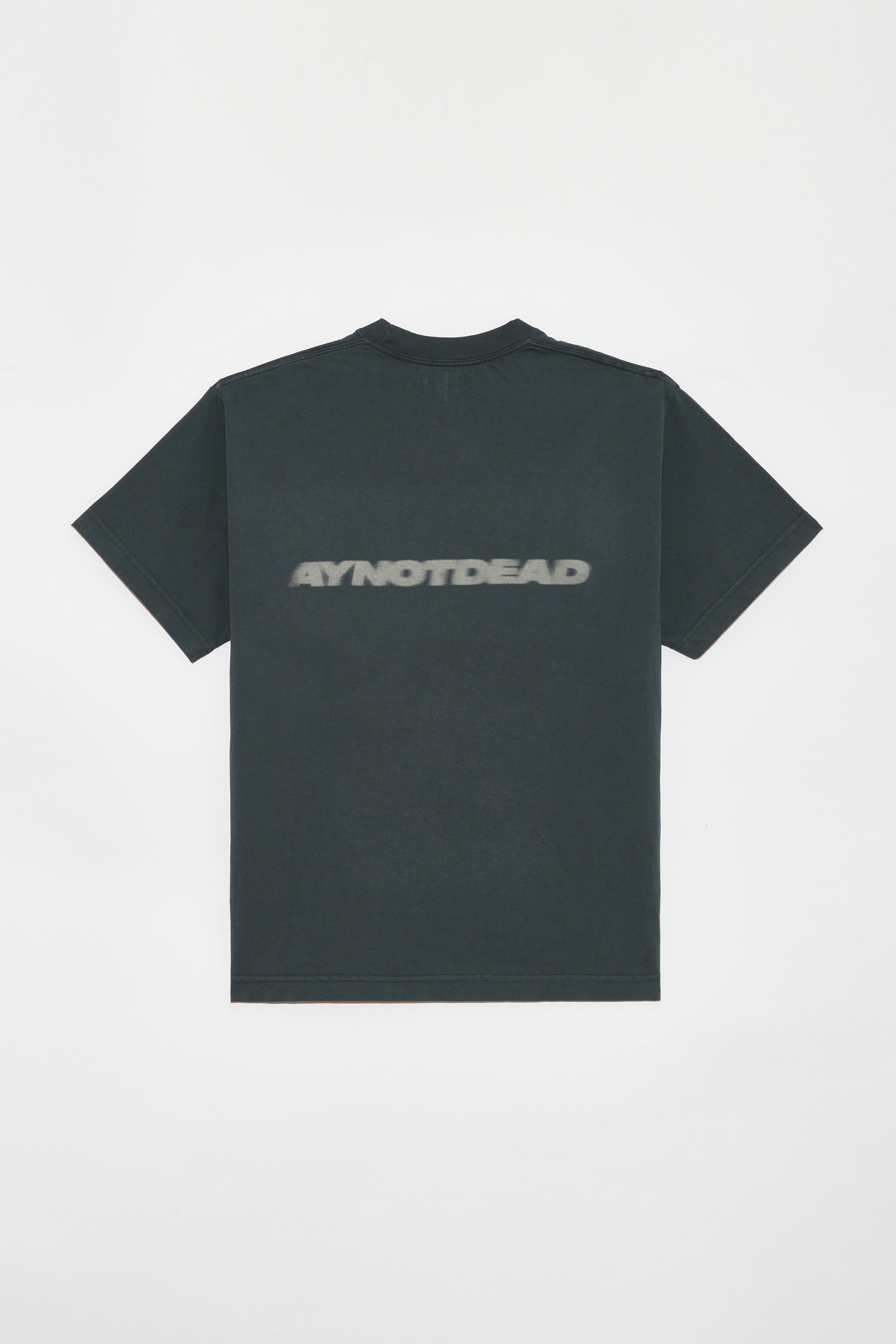 REMERA OVER CORROSION