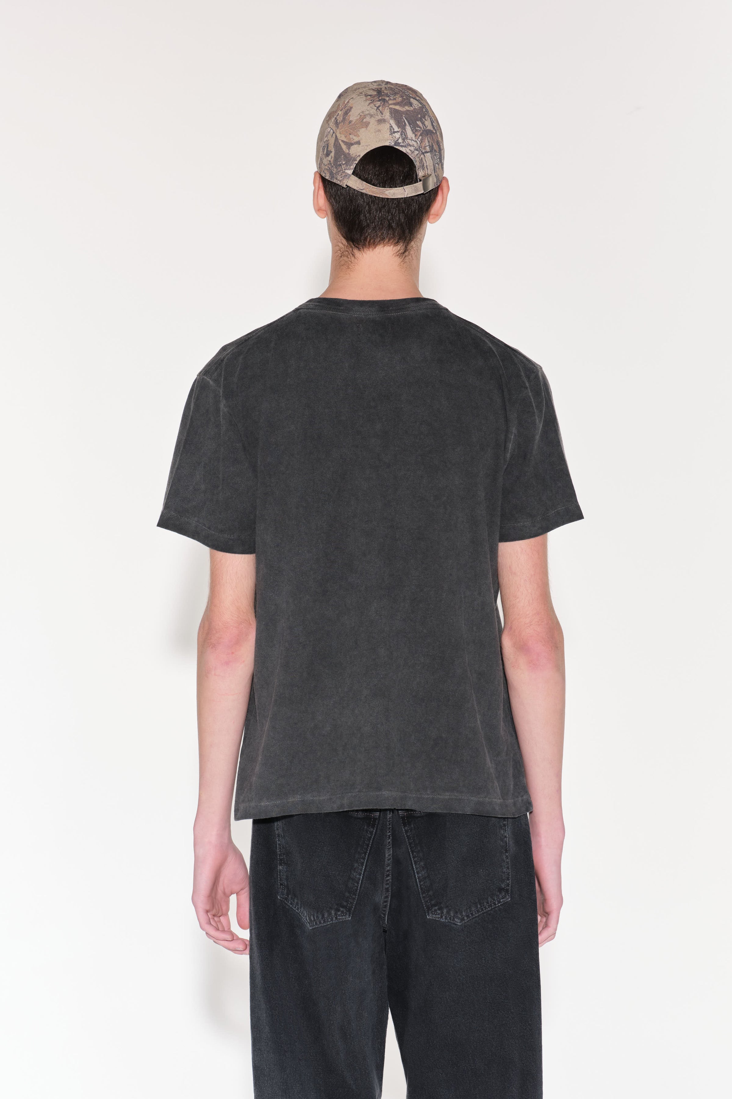 Hombre Remeras – aynotdead-ar