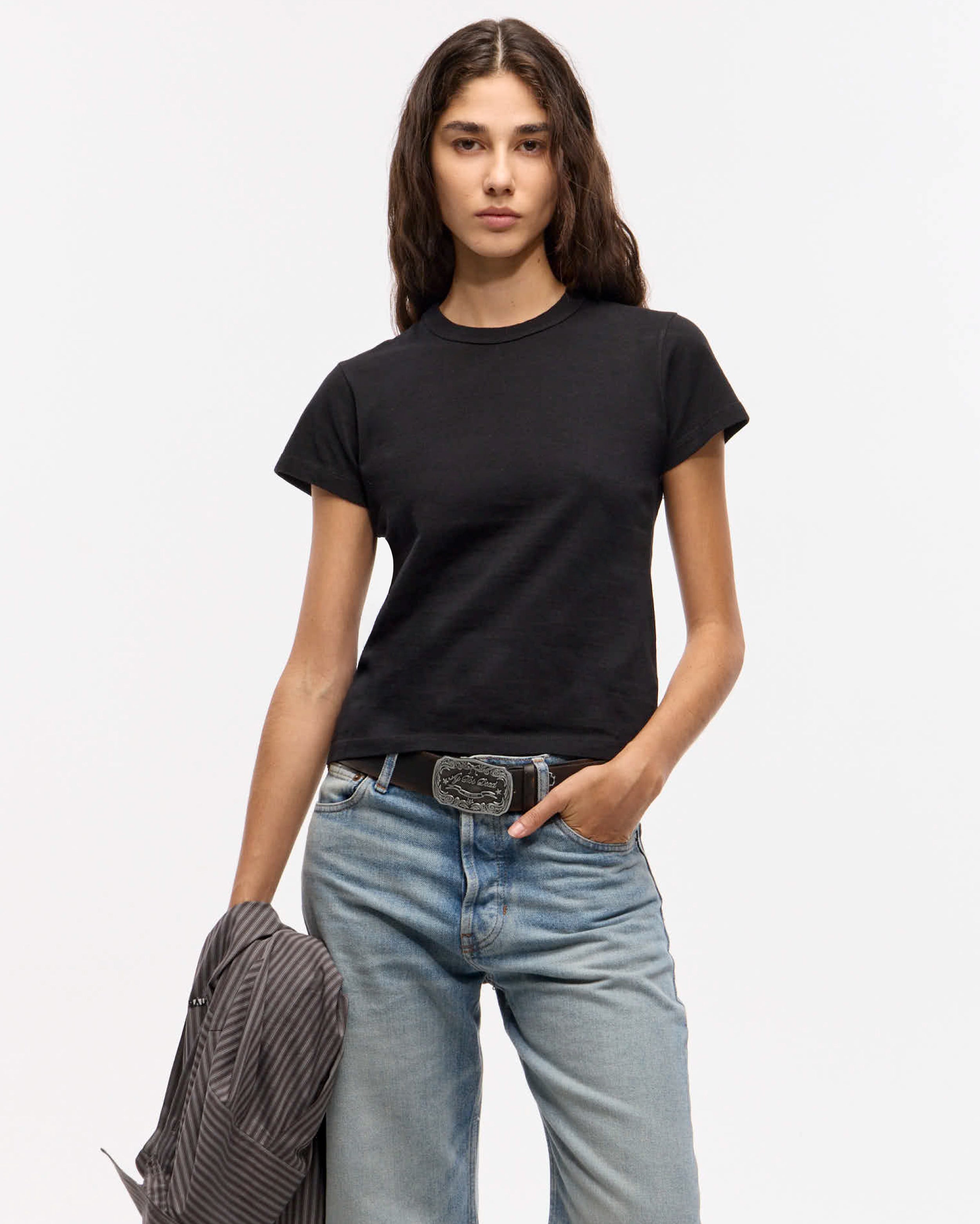 REMERA BASIC - Negro / M