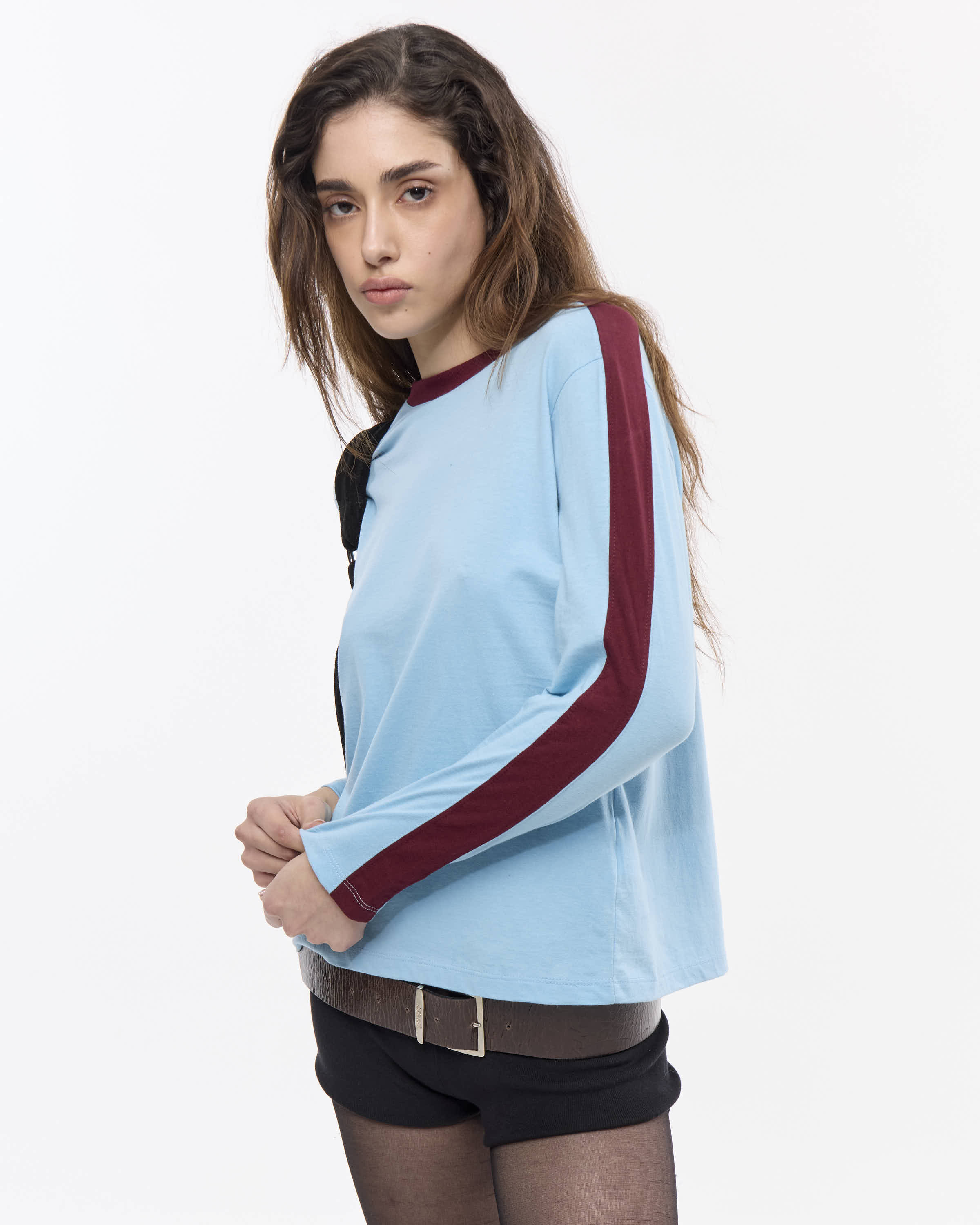 REMERA ML RECORTES - Celeste / M