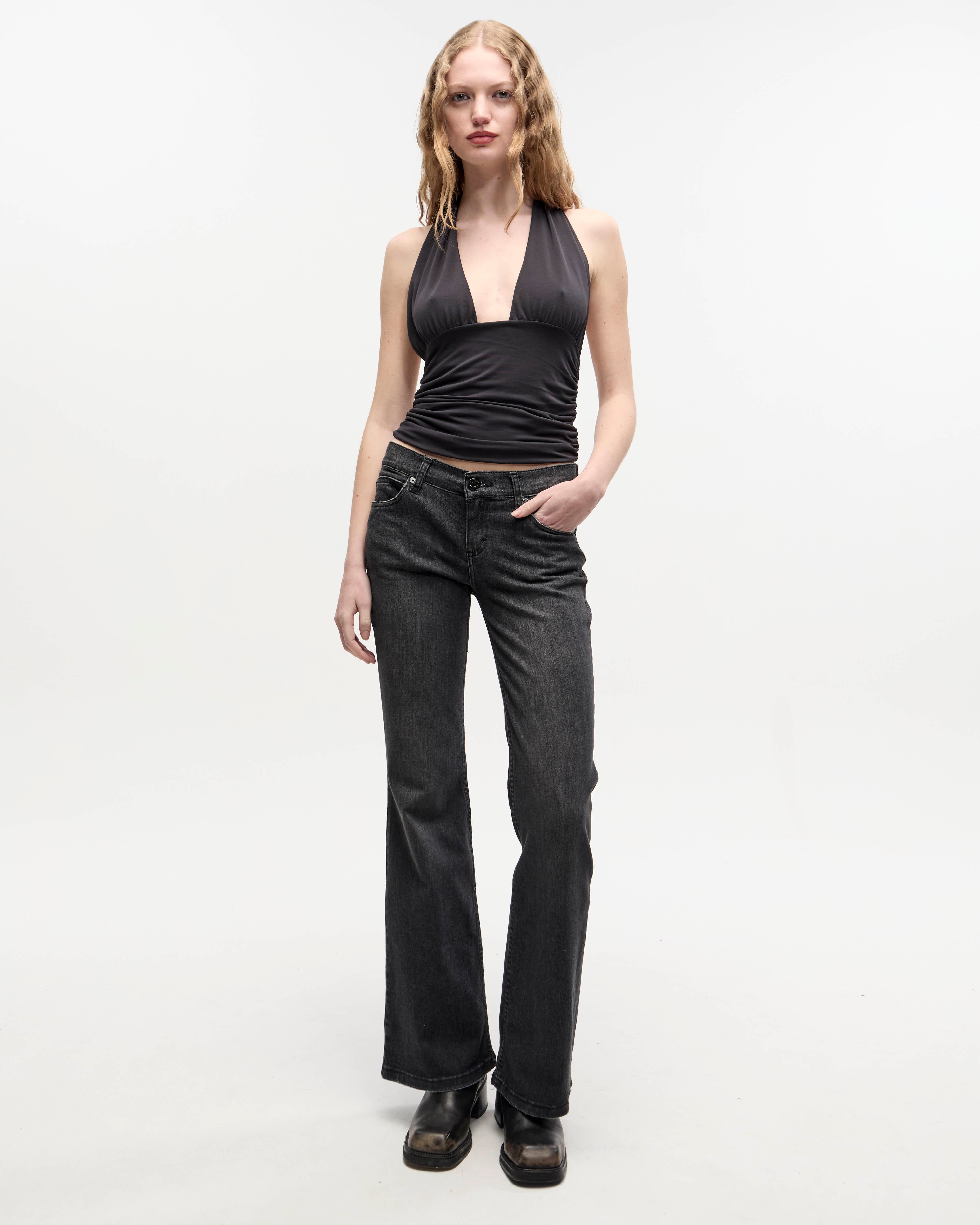 BOOTCUT LOW WORN BLACK